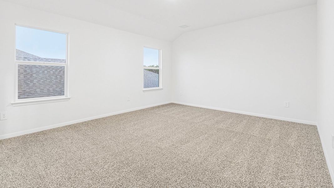 Spacious, unfurnished interior of a new home in Bar W Ranch, Leander (Image 29).