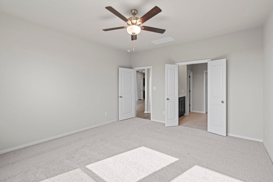 New Home in TAYLOR, TX.  - Slide 20