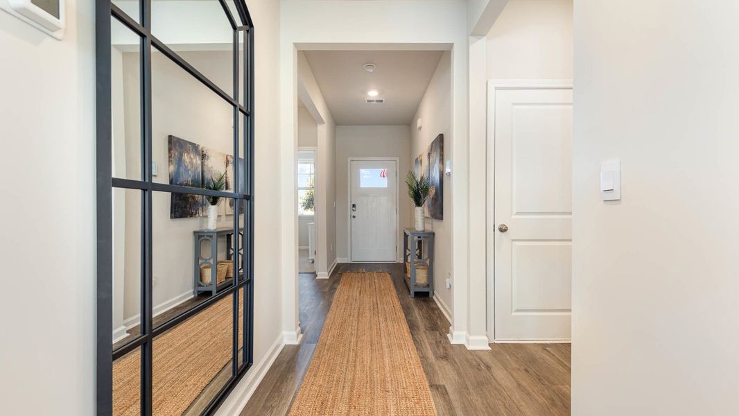 Spacious, unfurnished interior of a new home in Stanbury Creek, Supply (Image 20). Spacious, unfurnished interior of a new home in Stanbury Creek, Supply (Image 20).