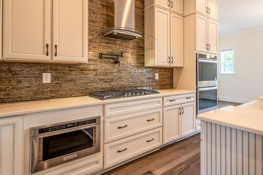Representative furnished interior of a home built from the Harvard by Greybrook Homes in Deer Brook, Mooresville (Image 8).