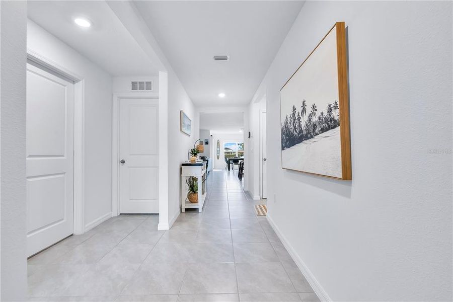 Furnished interior view inside a new home in North Park Isle, Plant City (Image 16).