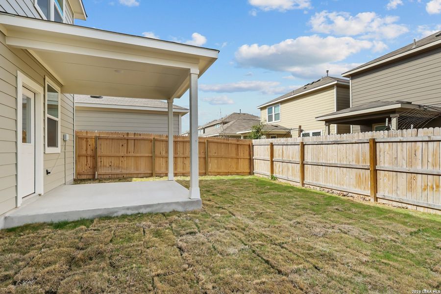 Exterior details and patio area of a home in Senna, Leon Valley (Image 16).