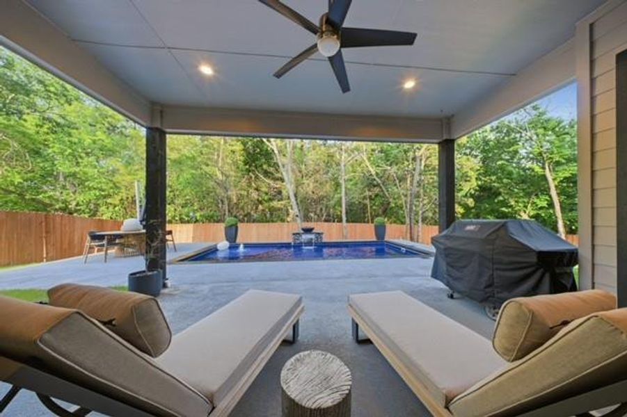 Covered first level patio