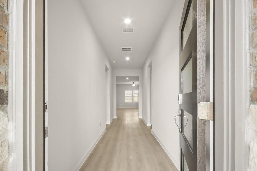 Spacious, unfurnished interior of a new home in Maple Woods, Hockley (Image 11).