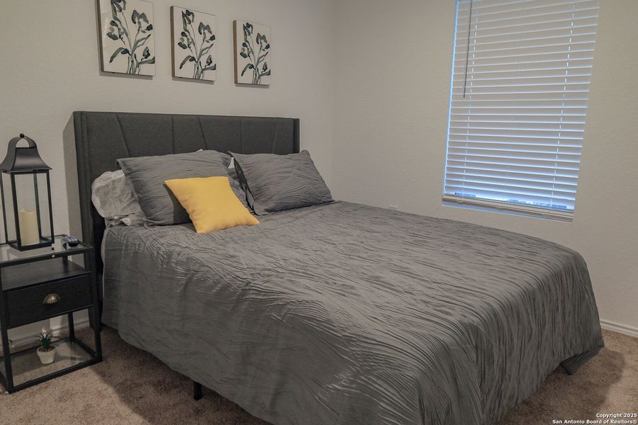 Furnished interior view inside a new home in Mission del Lago, San Antonio (Image 4). Furnished interior view inside a new home in Mission del Lago, San Antonio (Image 4).