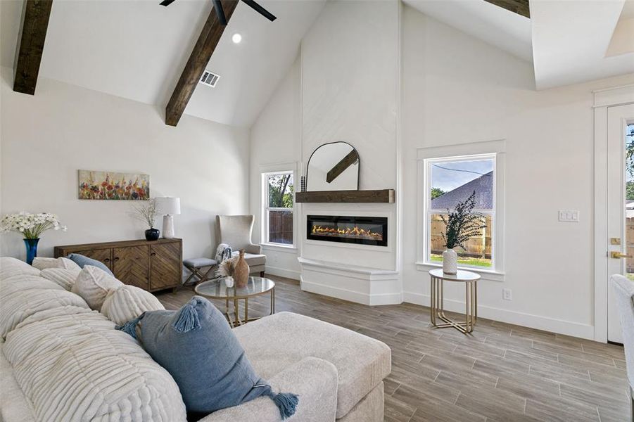 Furnished interior view inside a new home in , Fort Worth (Image 8). Furnished interior view inside a new home in , Fort Worth (Image 8).