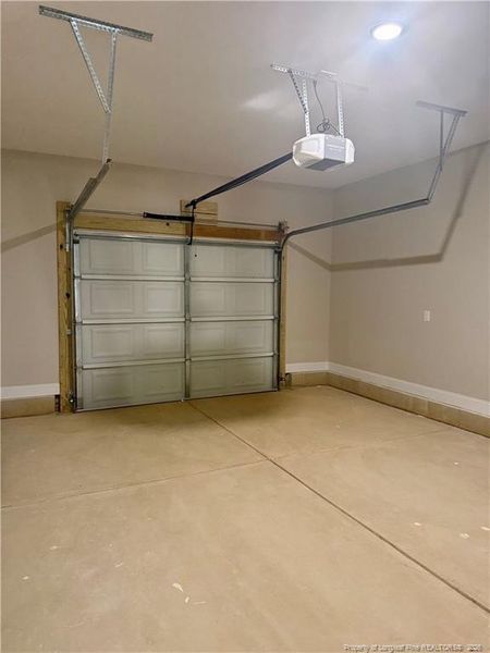 Very Large 1 Car Garage