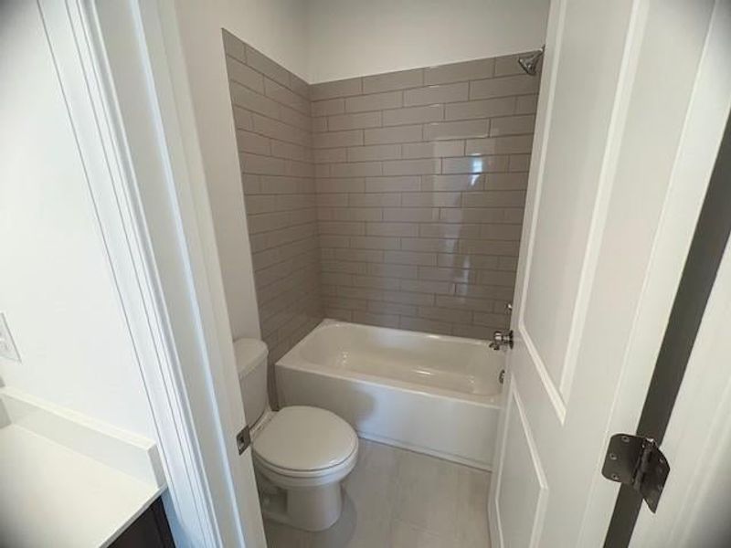 secondary bathroom for two bedrooms secondary bathroom for two bedrooms