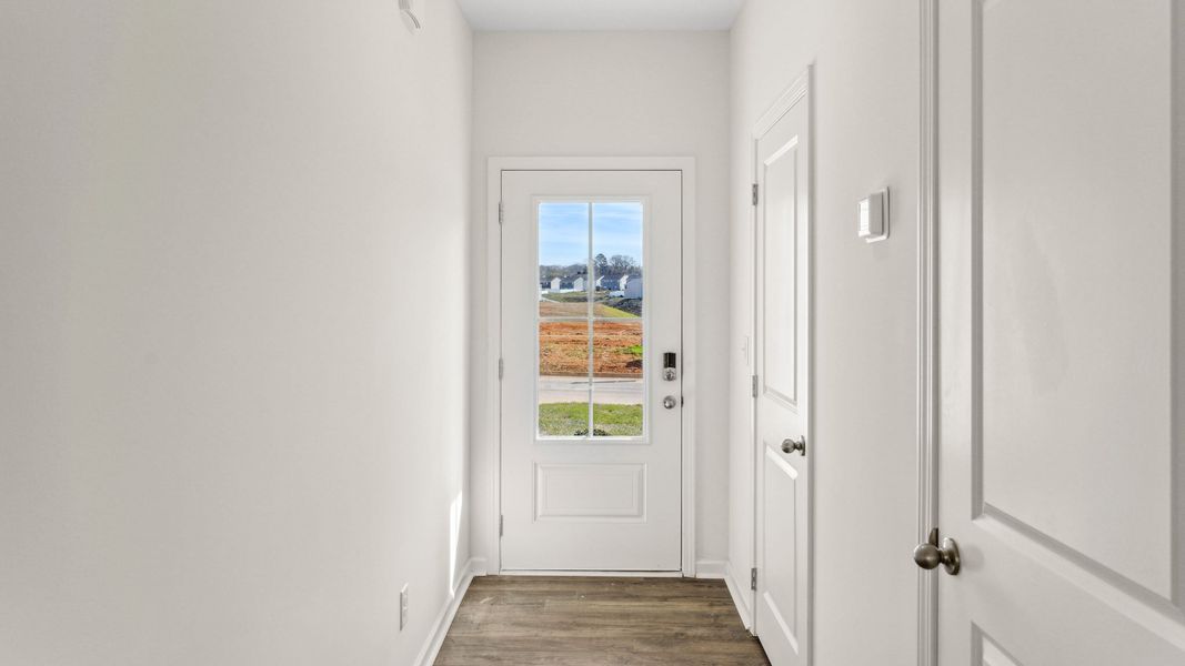 Spacious, unfurnished interior of a new home in The Hideaway at Fox Meadows, Bluff City (Image 16).