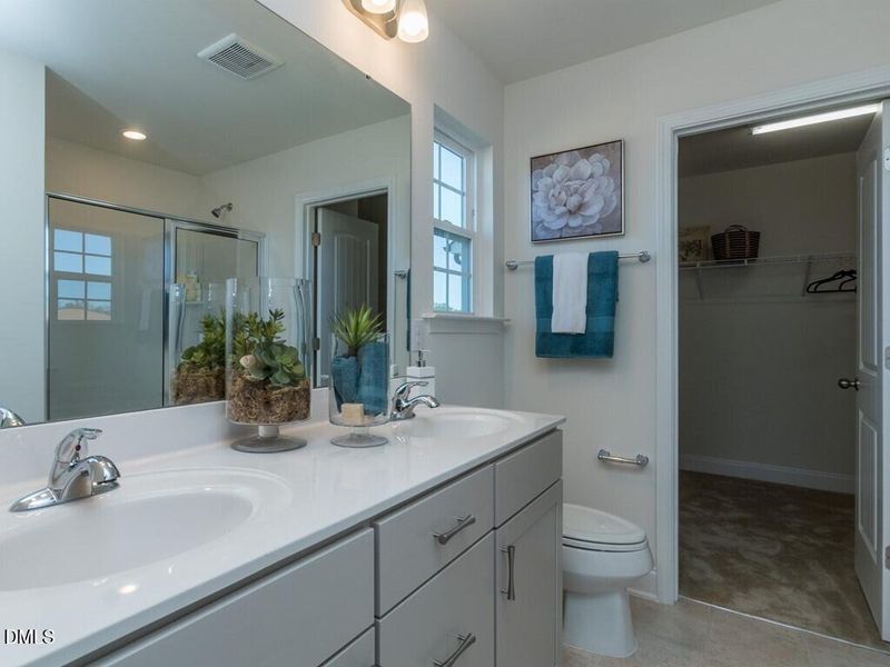 016_ Master Bathroom