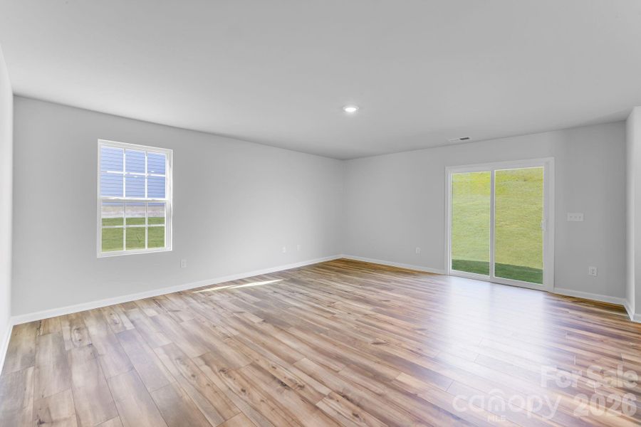 Spacious, unfurnished interior of a new home in Cleveland Hill, Shelby (Image 23).