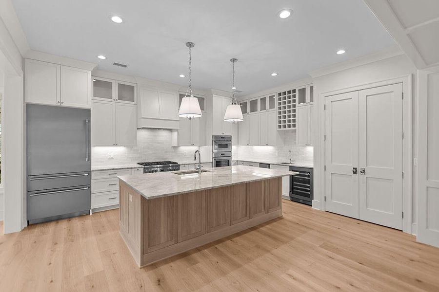 Furnished interior view inside a new home in , Seabrook Island (Image 18).