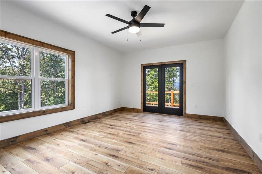 Spacious, unfurnished interior of a new home in , Ellijay (Image 32).