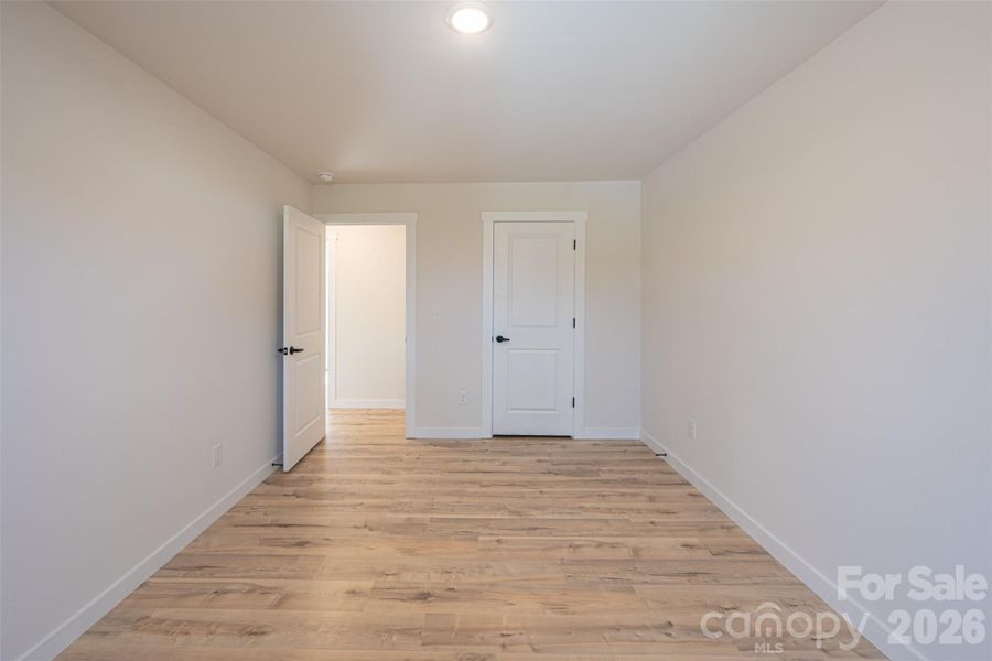 Spacious, unfurnished interior of a new home in , Hickory (Image 10).