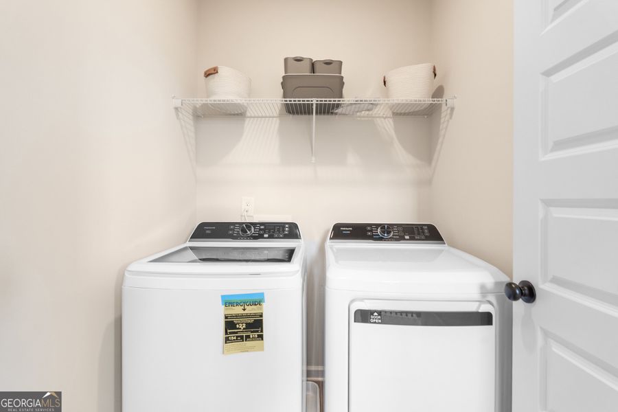 Close-up of interior finishes inside a home in Glendale Towns, Conyers (Image 17).