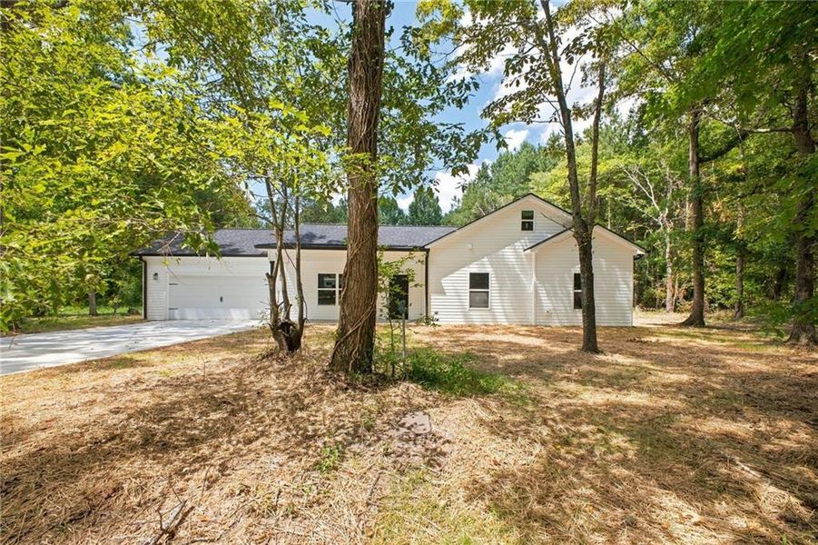 Image 38 of a home in .