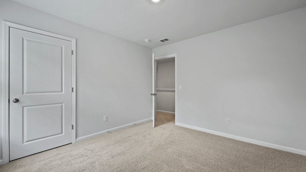 Representative unfurnished interior of a home built from the GALEN by D.R. Horton in Lakeview at Kitfield, Moncks Corner (Image 31).