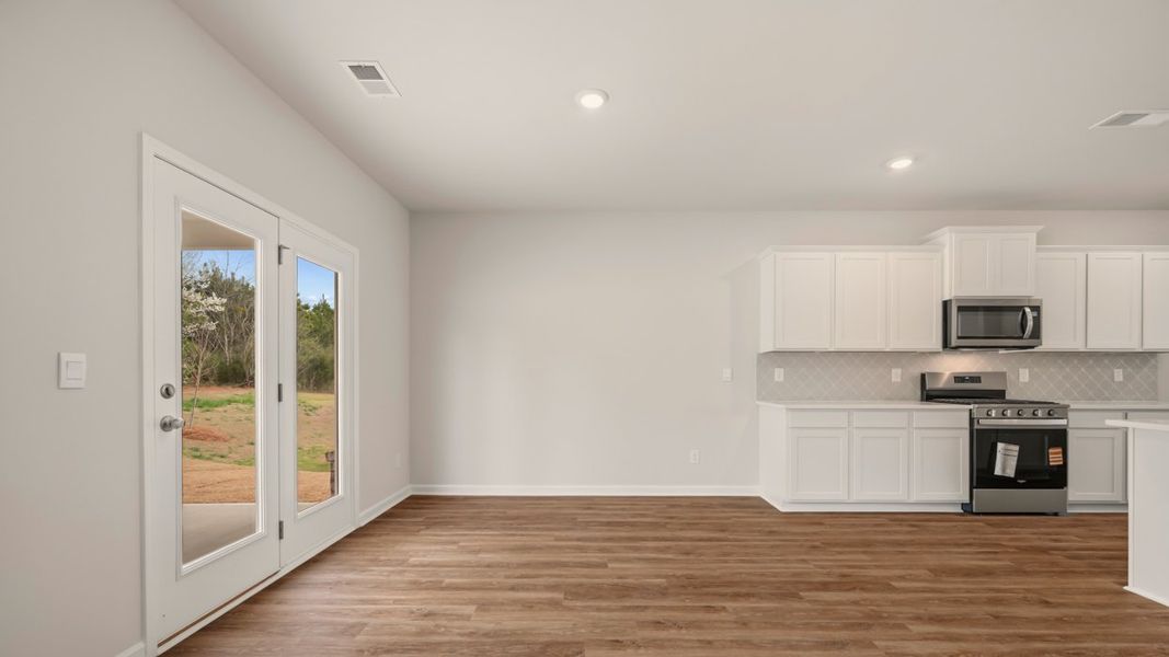 Spacious, unfurnished interior of a new home in Brooks Station, Dacula (Image 14). Spacious, unfurnished interior of a new home in Brooks Station, Dacula (Image 14).