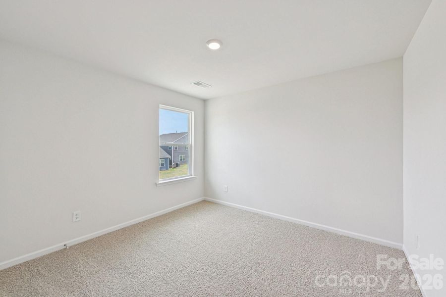 Spacious, unfurnished interior of a new home in Laurelbrook, Sherrills Ford (Image 36).