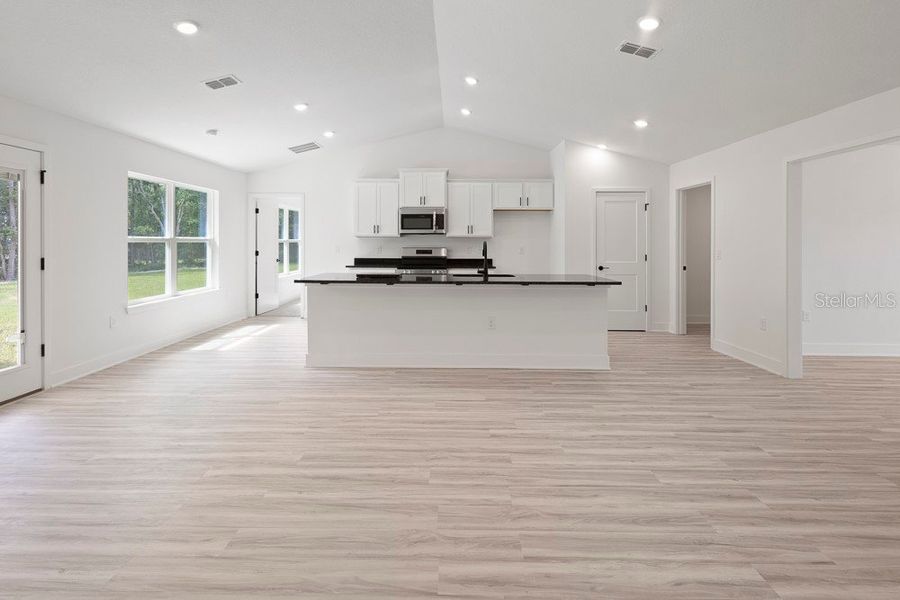 Spacious, unfurnished interior of a new home in The Preserve at Laurel Lake, Lake City (Image 21). Spacious, unfurnished interior of a new home in The Preserve at Laurel Lake, Lake City (Image 21).