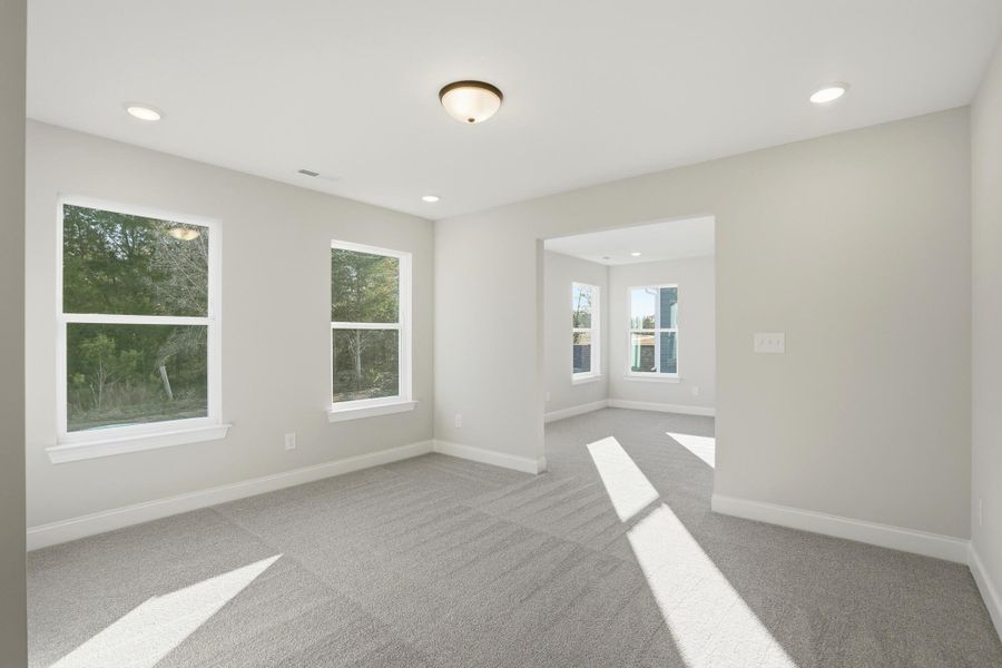 Spacious, unfurnished interior of a new home in Waterford Commons, Rock Hill (Image 49). Spacious, unfurnished interior of a new home in Waterford Commons, Rock Hill (Image 49).