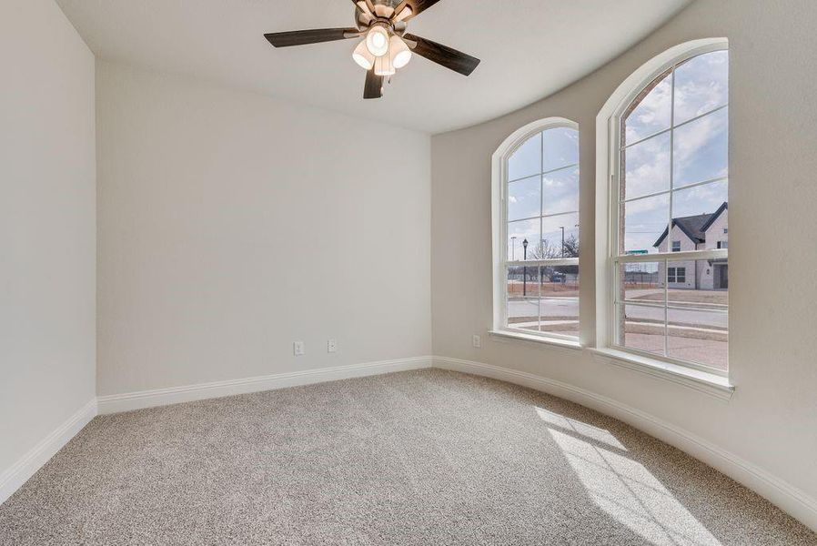 Spacious, unfurnished interior of a new home in Cedar Ridge Estates, Grand Prairie (Image 25). Spacious, unfurnished interior of a new home in Cedar Ridge Estates, Grand Prairie (Image 25).