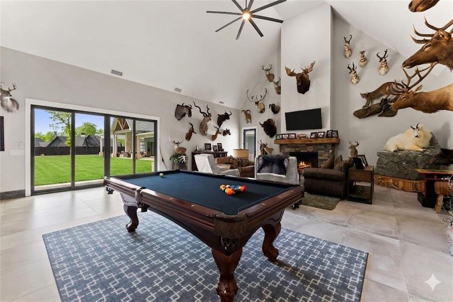 Furnished interior view inside a new home in , Jefferson (Image 81).