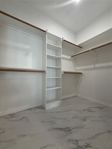 Spacious, unfurnished interior of a new home in , Mabank (Image 11). Spacious, unfurnished interior of a new home in , Mabank (Image 11).