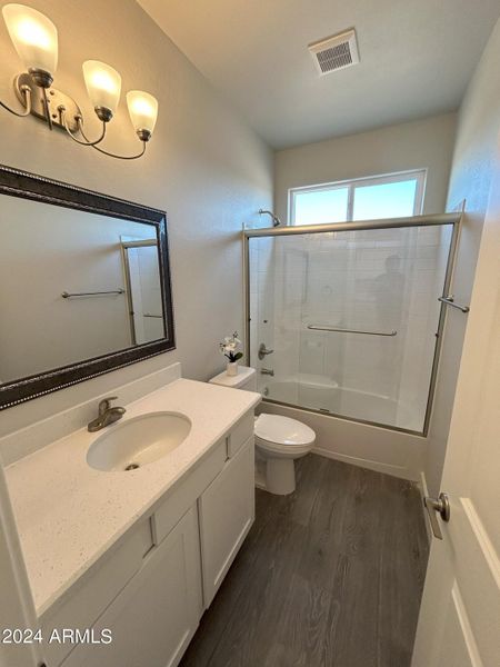 ###1658 Hall Bath 1