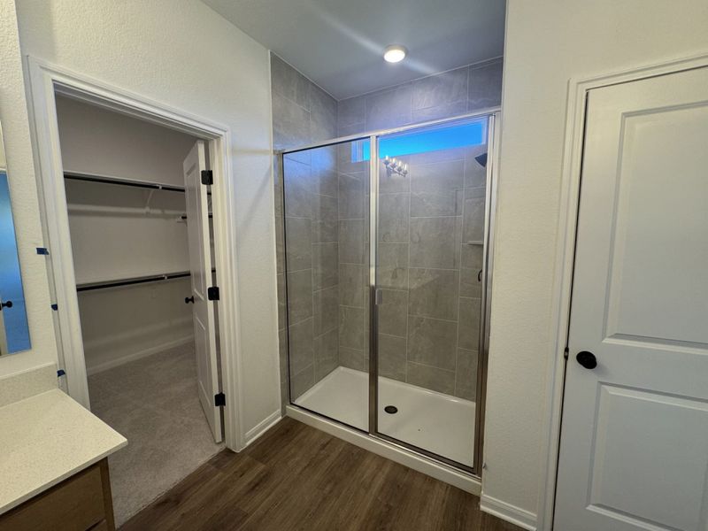 Furnished interior view inside a new home in Village at Three Oaks, Seguin (Image 9).