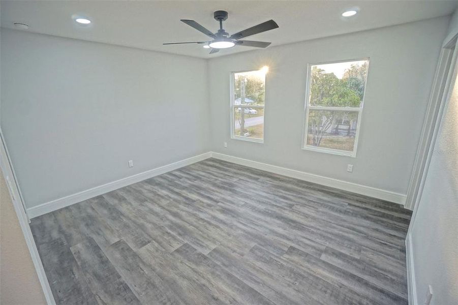Spacious, unfurnished interior of a new home in , Lakeland (Image 31).