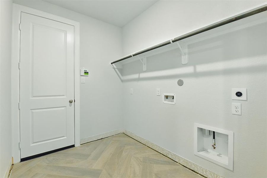 Image 34 of a home in Evergreen 40'.