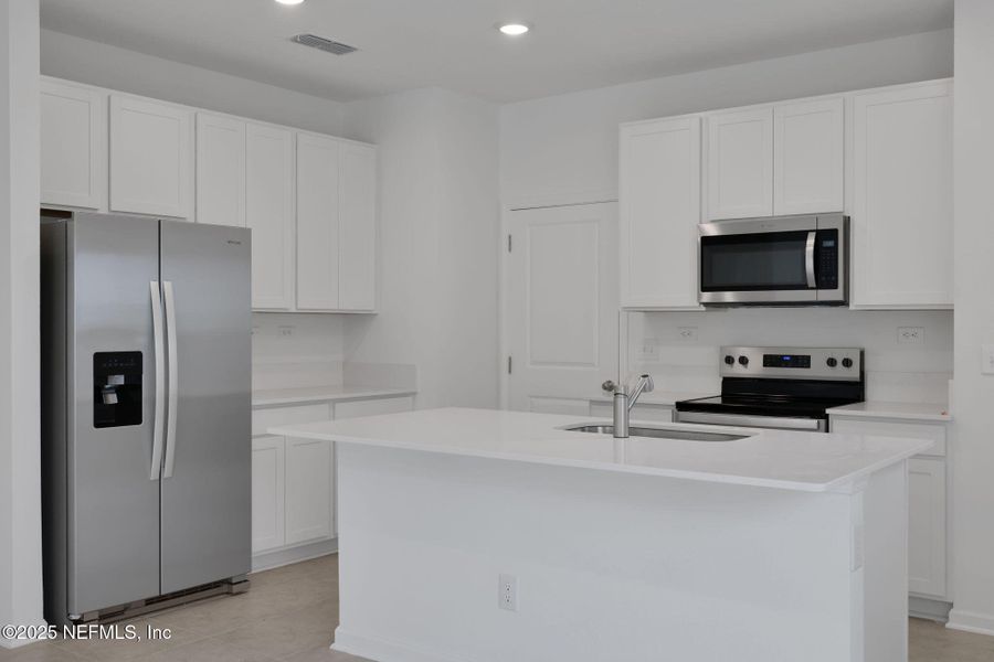 Furnished interior view inside a new home in , Middleburg (Image 5).