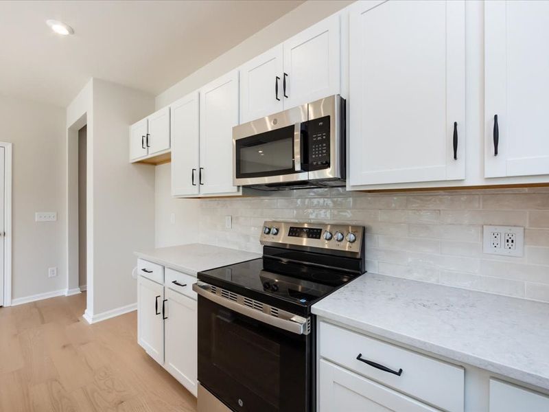 Furnished interior view inside a new home in Fifteen 15 Cannon, Charlotte (Image 9).