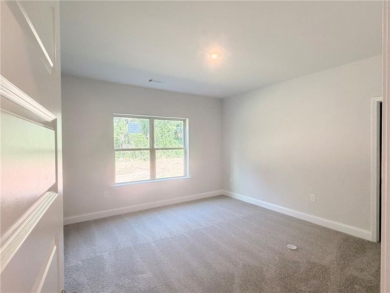 Spacious, unfurnished interior of a new home in Magnolia Villas, Cornelia (Image 23).