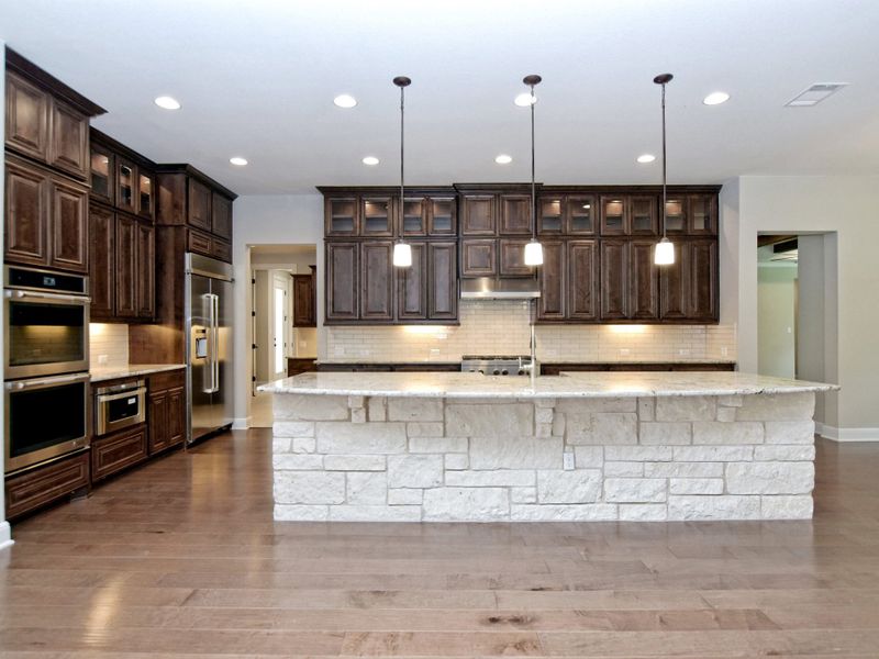 Representative furnished interior of a home built from the Avalon by Giddens Homes in Scofield Farms Estates, Georgetown (Image 111).