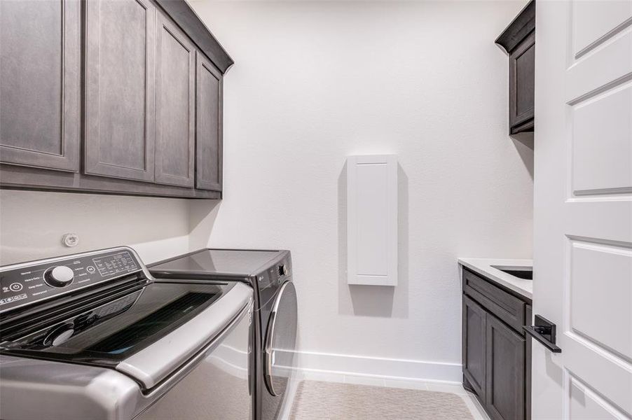 Furnished interior view inside a new home in , Oak Point (Image 31).