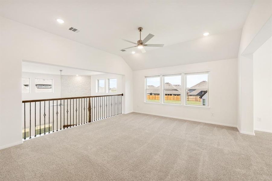 Spacious, unfurnished interior of a new home in ArrowBrooke, Aubrey (Image 22). Spacious, unfurnished interior of a new home in ArrowBrooke, Aubrey (Image 22).