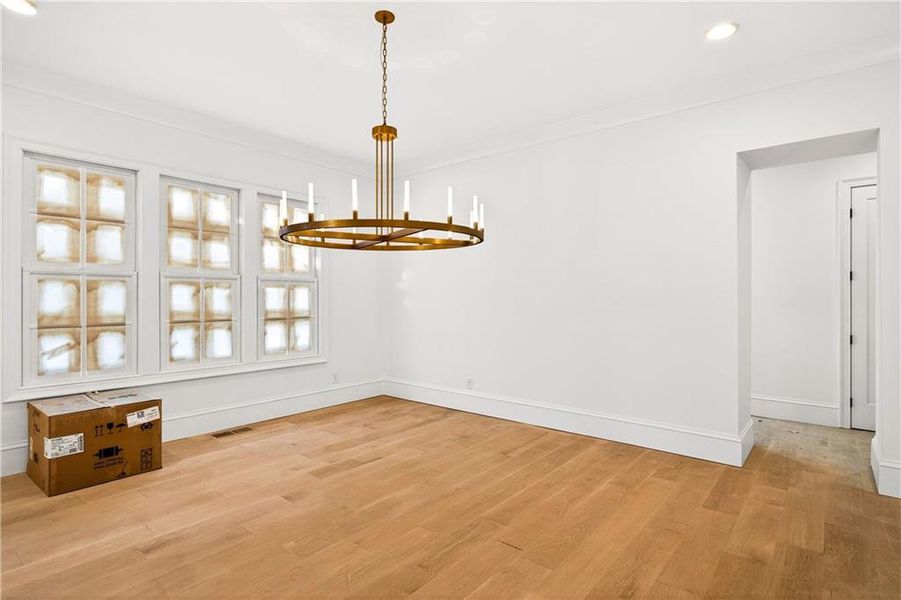 Spacious, unfurnished interior of a new home in , Atlanta (Image 22).