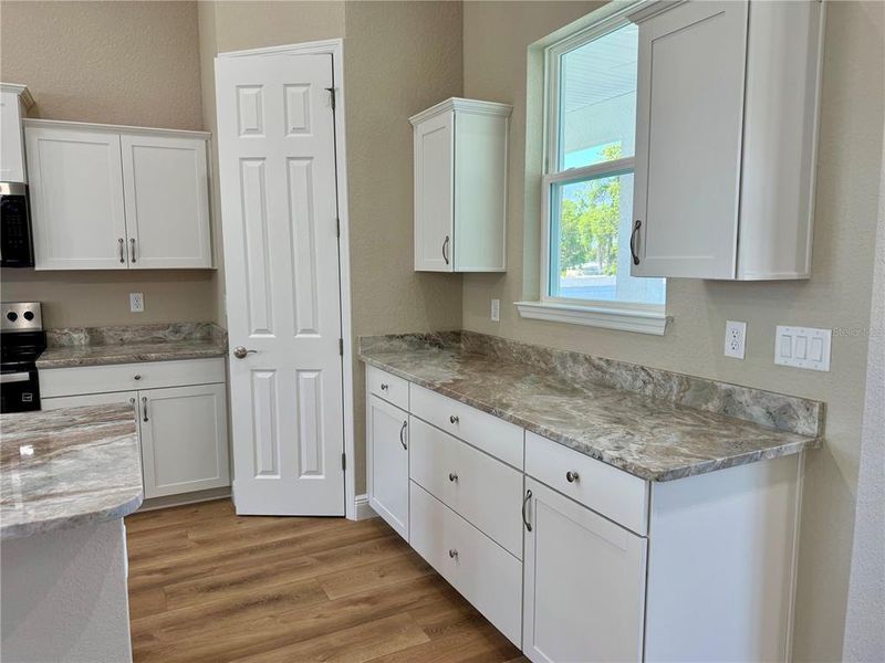 Furnished interior view inside a new home in , Ocala (Image 10).