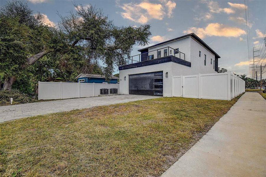 Image 34 of a home in .