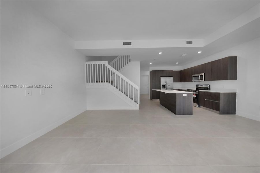 Image 31 of a home in .