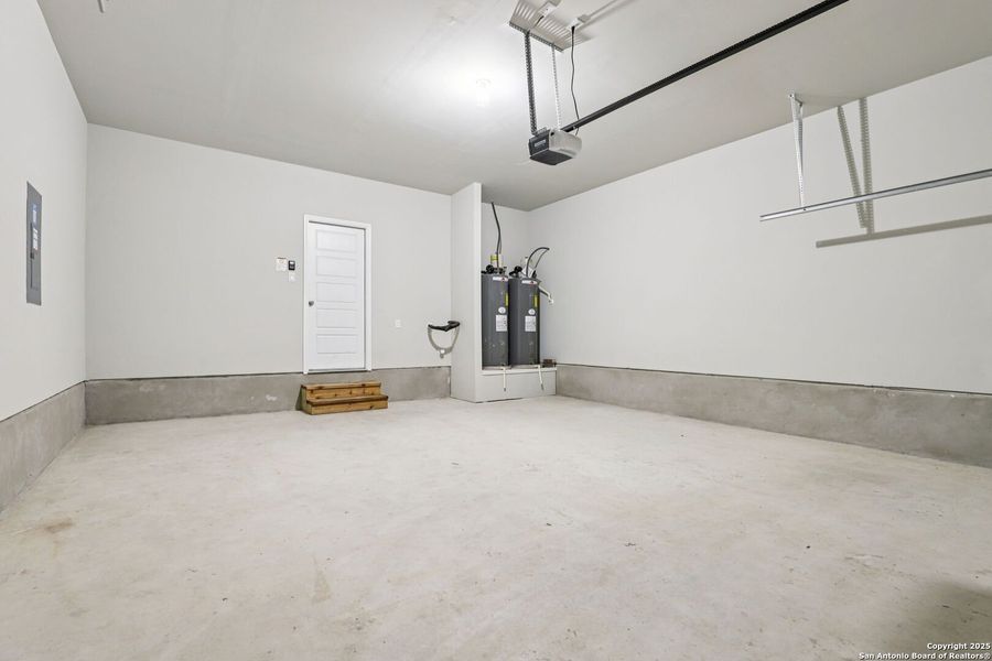 Spacious, unfurnished interior of a new home in Legendary Trails - Classic Series, Cibolo (Image 50). Spacious, unfurnished interior of a new home in Legendary Trails - Classic Series, Cibolo (Image 50).