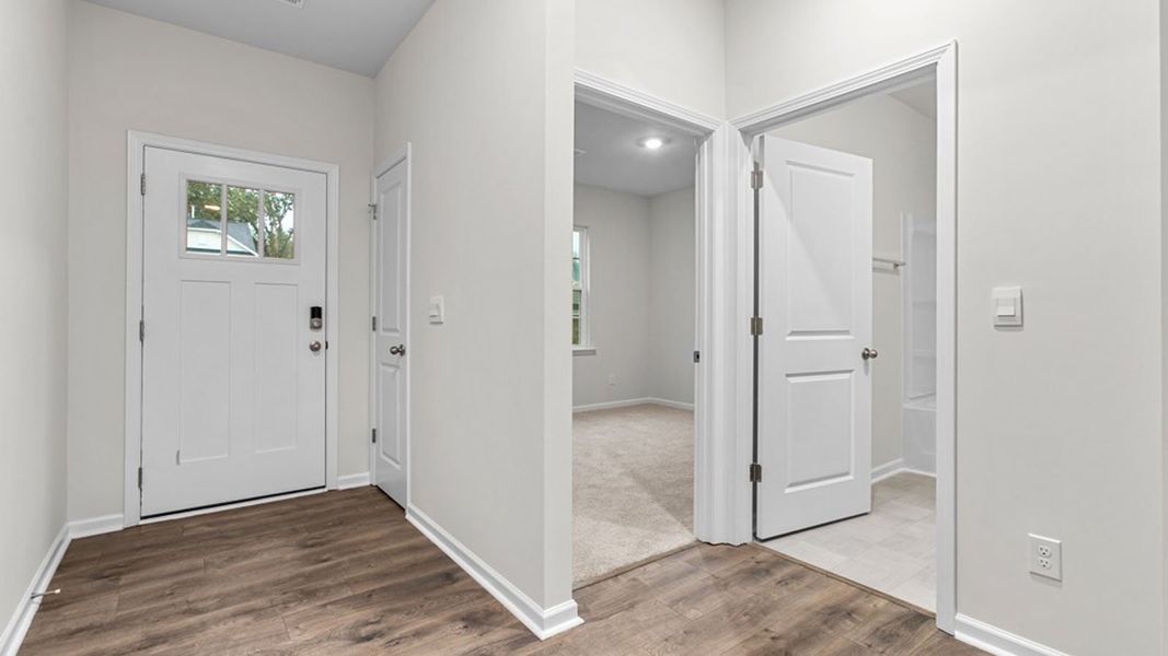 Spacious, unfurnished interior of a new home in The Landing at Summerhaven, Mebane (Image 11).