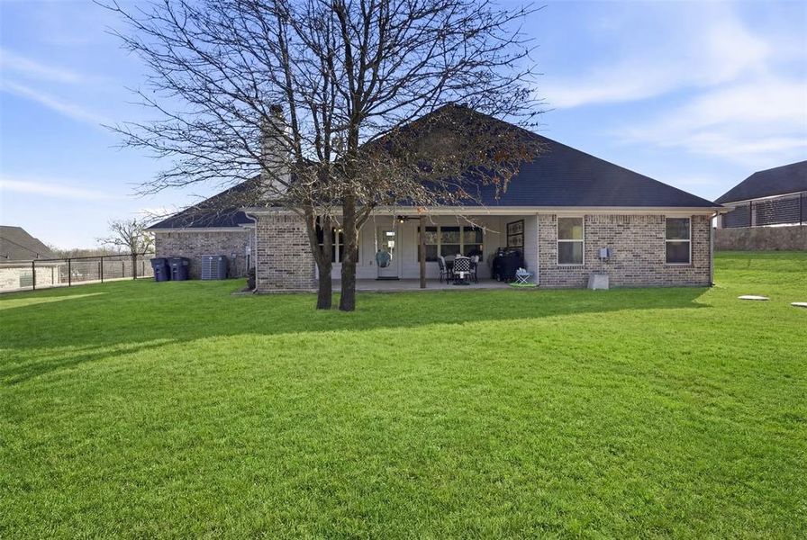 Exterior details and patio area of a home in , Springtown (Image 20).