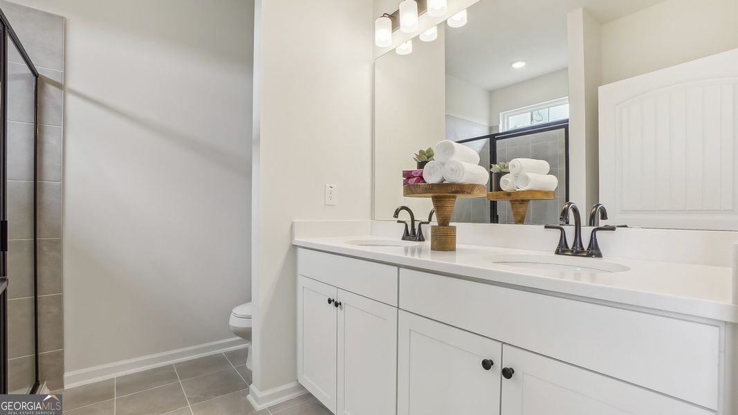 Image 20 of a home in Cobblestone Crossing Commons. Image 20 of a home in Cobblestone Crossing Commons.