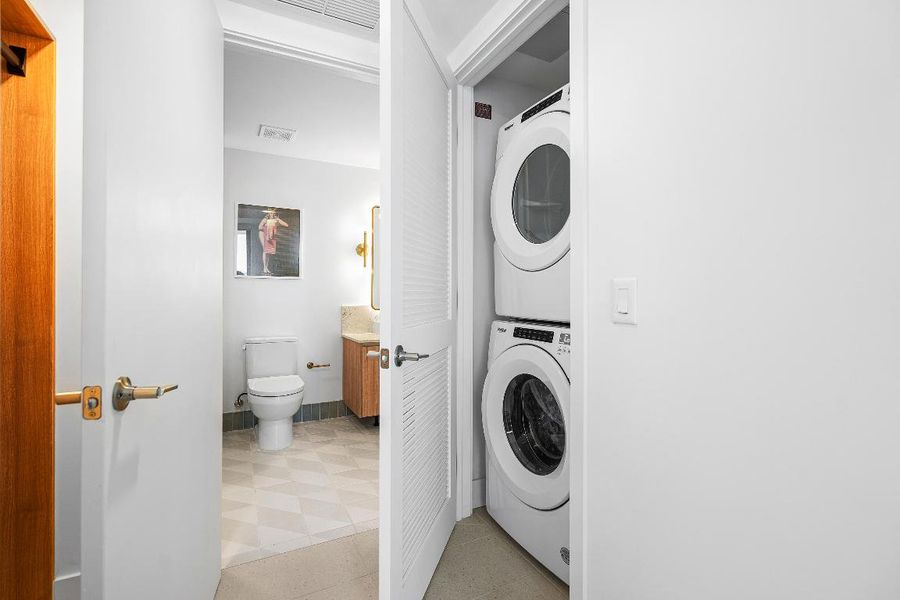 013-601Northeast1stAvenue-Miami-FL-33132