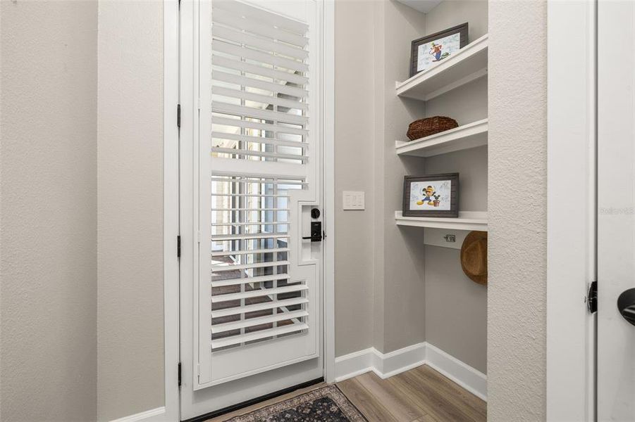 Image 86 of a home in .