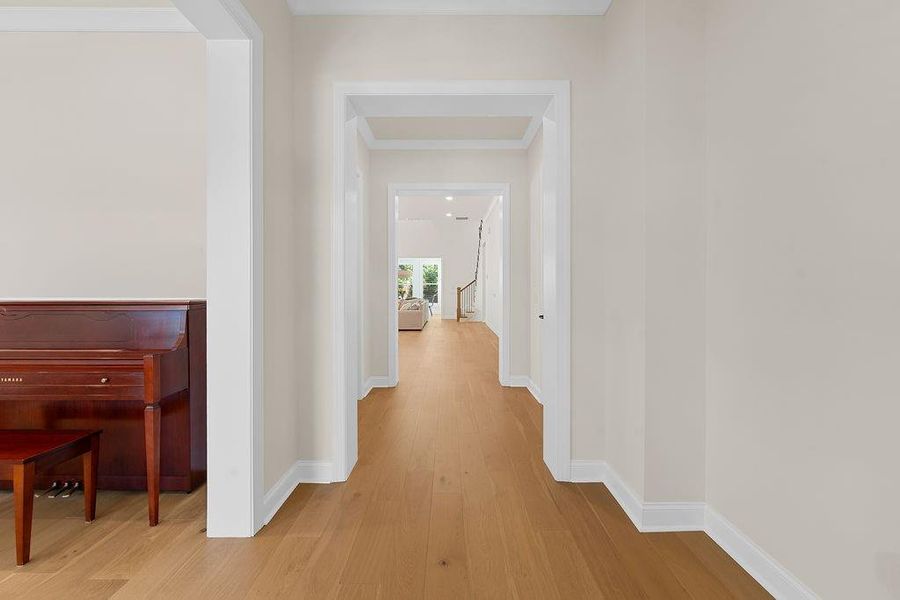 Spacious, unfurnished interior of a new home in , Alpharetta (Image 21).