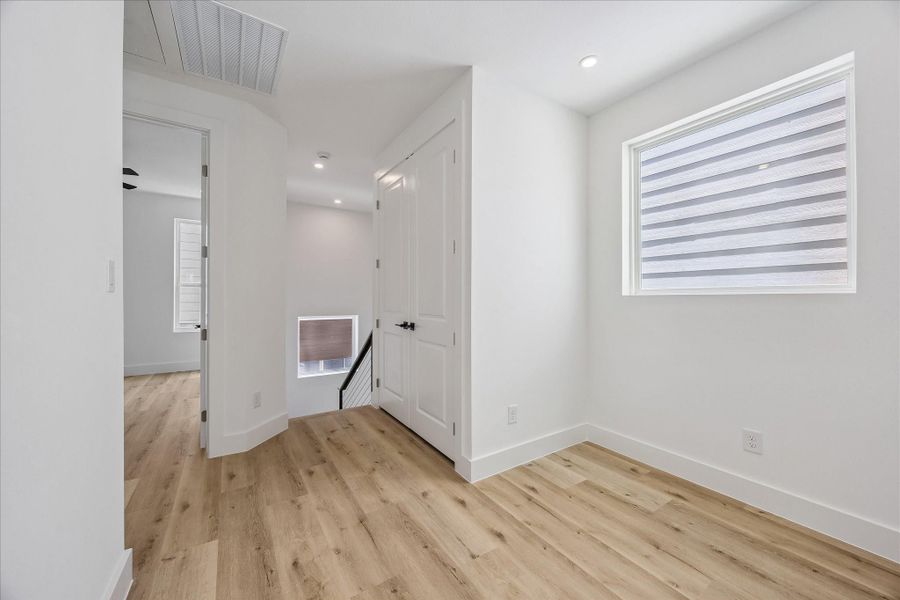 Spacious, unfurnished interior of a new home in , Houston (Image 22). Spacious, unfurnished interior of a new home in , Houston (Image 22).